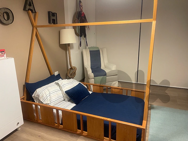 used bedroom