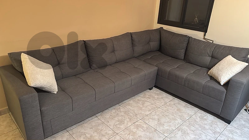 Couch L shape Couch L shape