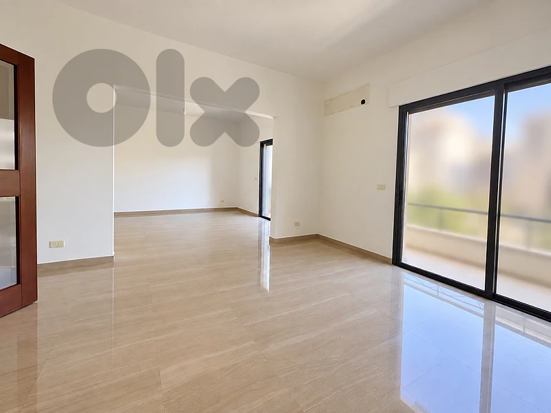 Unfurnished 4-Bedroom Apartment for Rent in Minet El Hosn MQHH0119