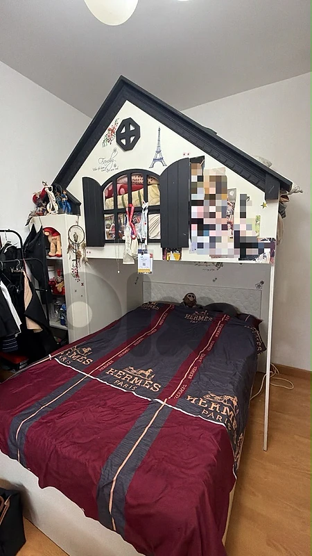 Full bedroom furniture set for sale