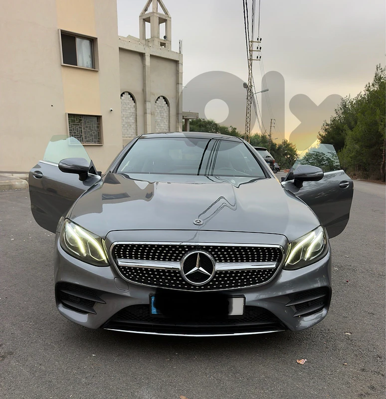 Mercedes-Benz E300 2017 Coupe Mercedes-Benz E300 2017 Coupe