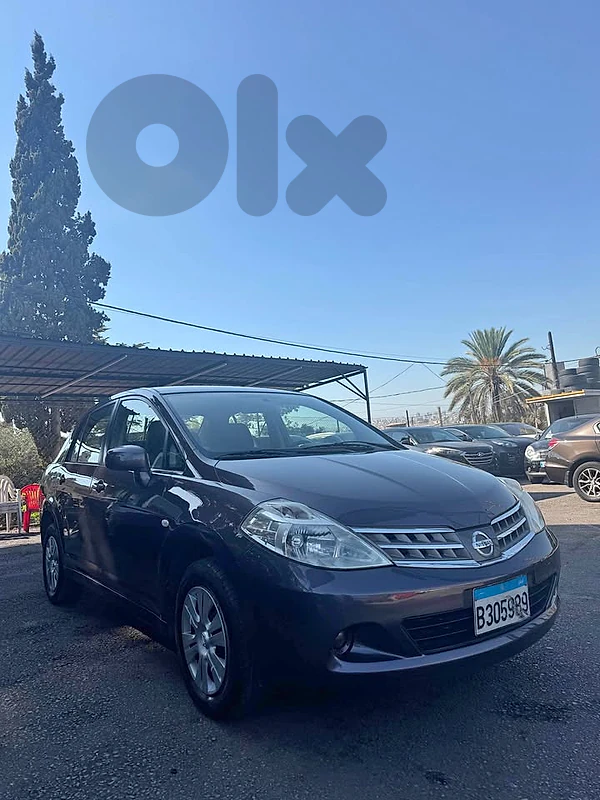 Nissan tiida 2009
