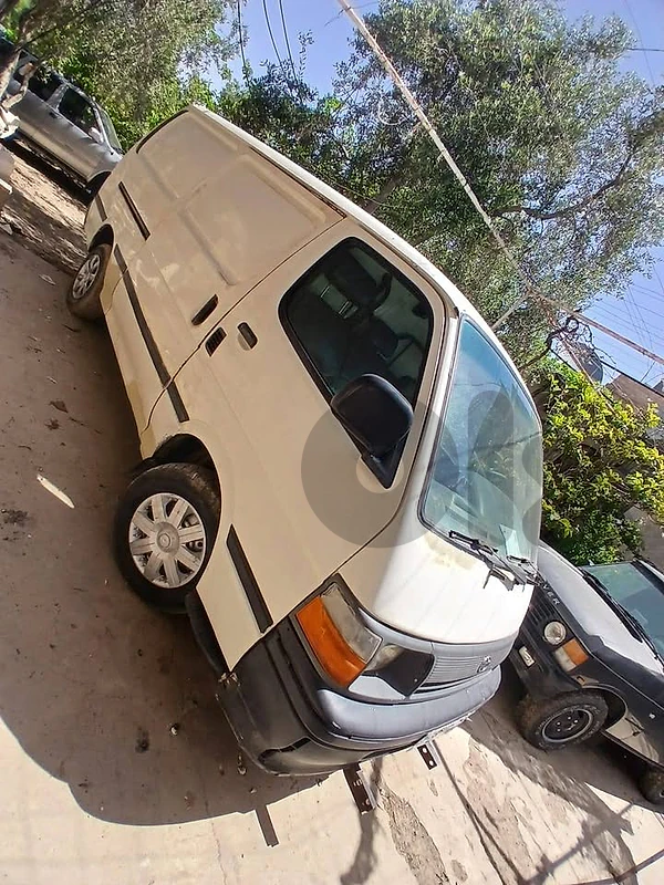Toyota 1998