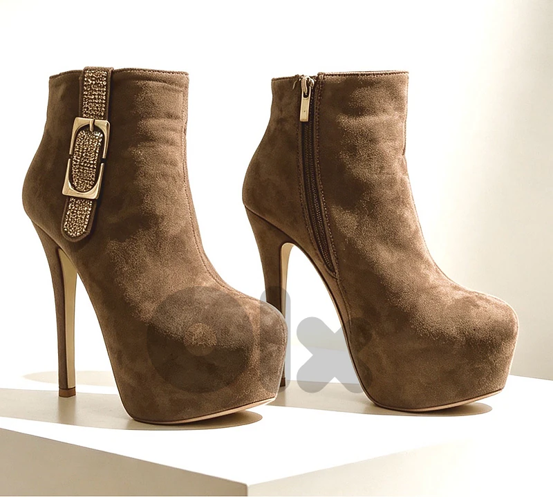 clothing for women For Delivery 79/049442