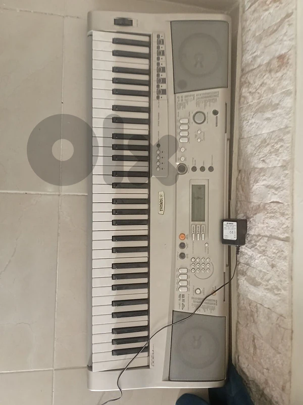 yamaha A300 piano keyboard