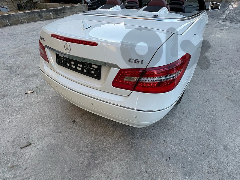 Mercedes-Benz E-Class 2010
