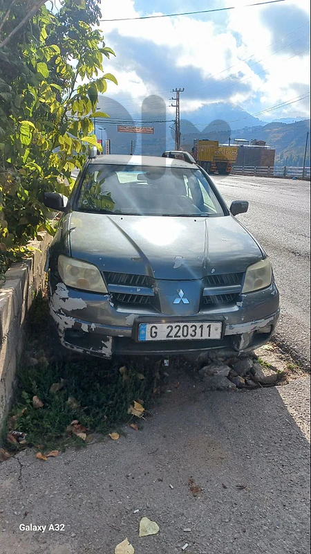 Mitsubishi Outlander 2005