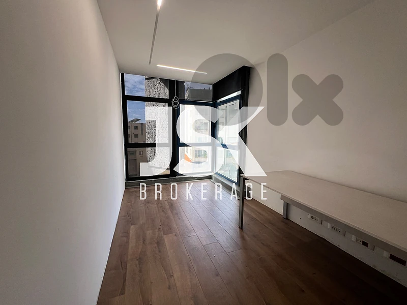 L22737 Office For Rent in Hazmieh