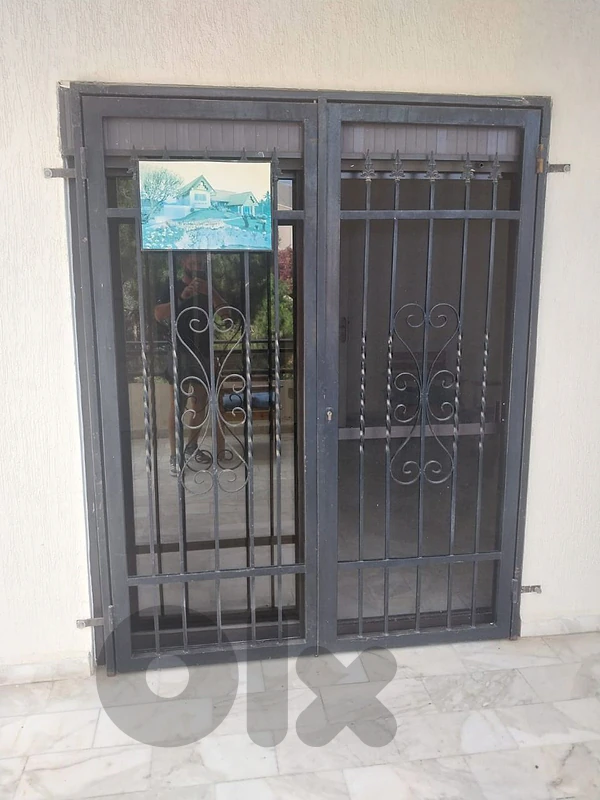 gates