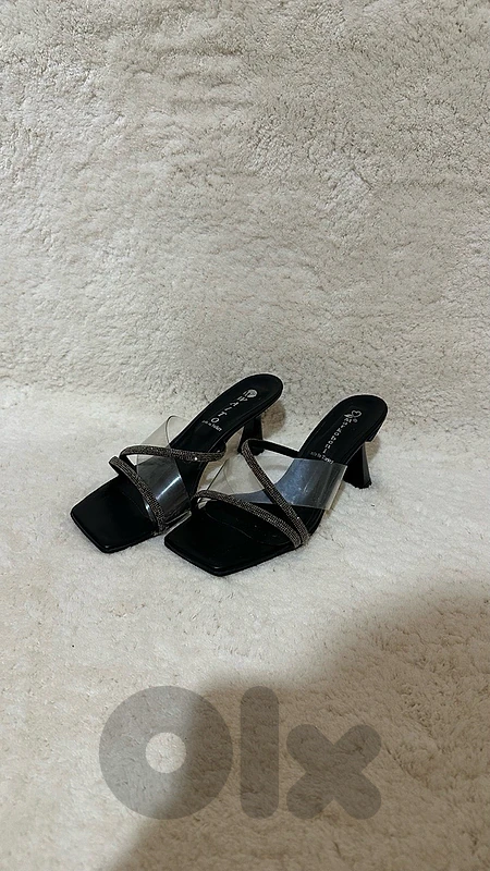 Black heel