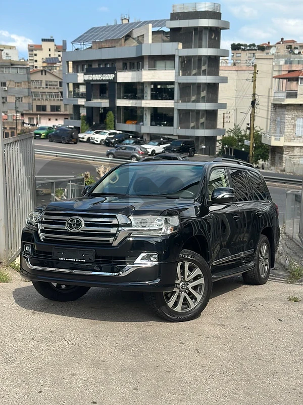 Toyota Land Cruiser 2019 V8