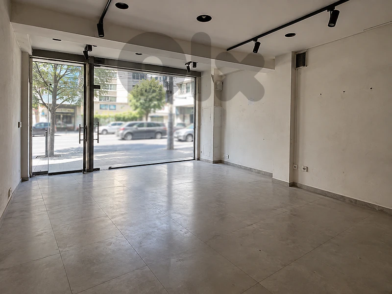 SHOP | ZALKA | MAIN ROAD | 3 PARKINGS, (ZL-224) B.J