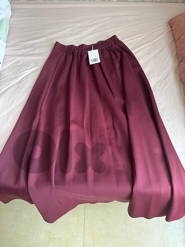 skirt new in tag medium