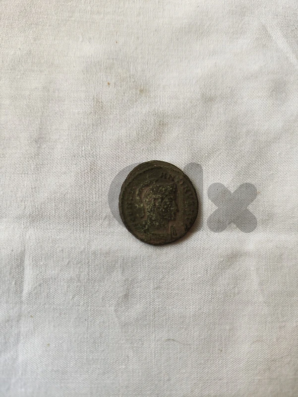 Roman Coin Constantine I 'The Great' - Roman Emperor : 307-337 A.D.