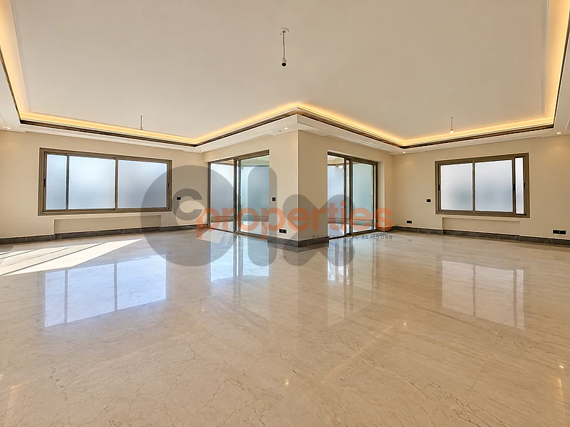 Apartment For Sale in Corniche El Mazraa CPBHN83 – شقة للبيع في فردان