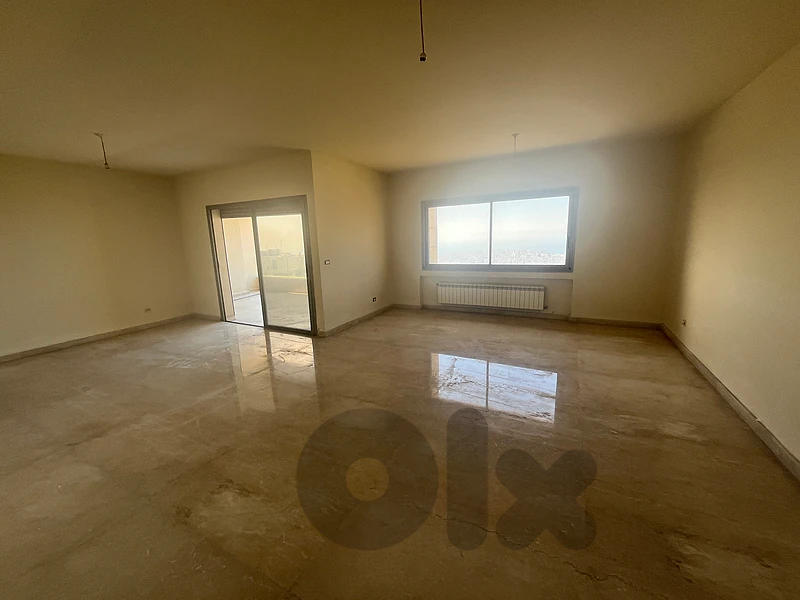 Apartment With Terrace for Sale in Ain Saadehشقة مع تراس للبيع في عين