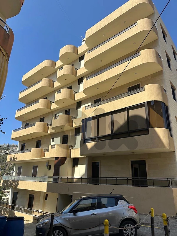New 3 bedroom apt in Bsous 150 m2