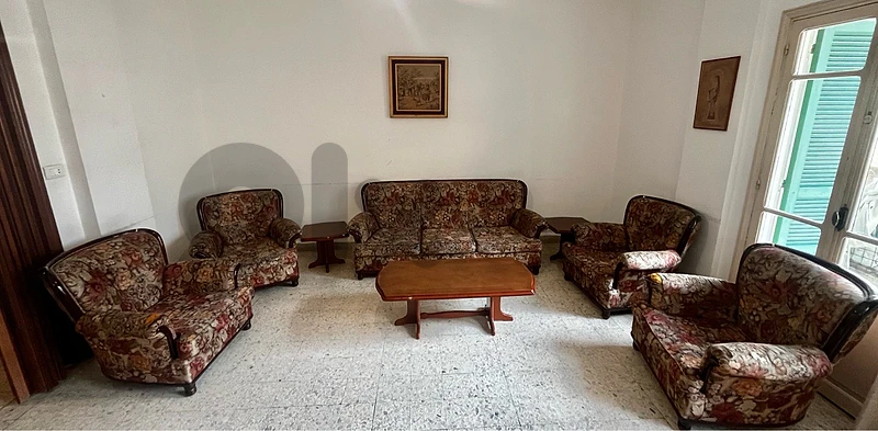 Full Living Room