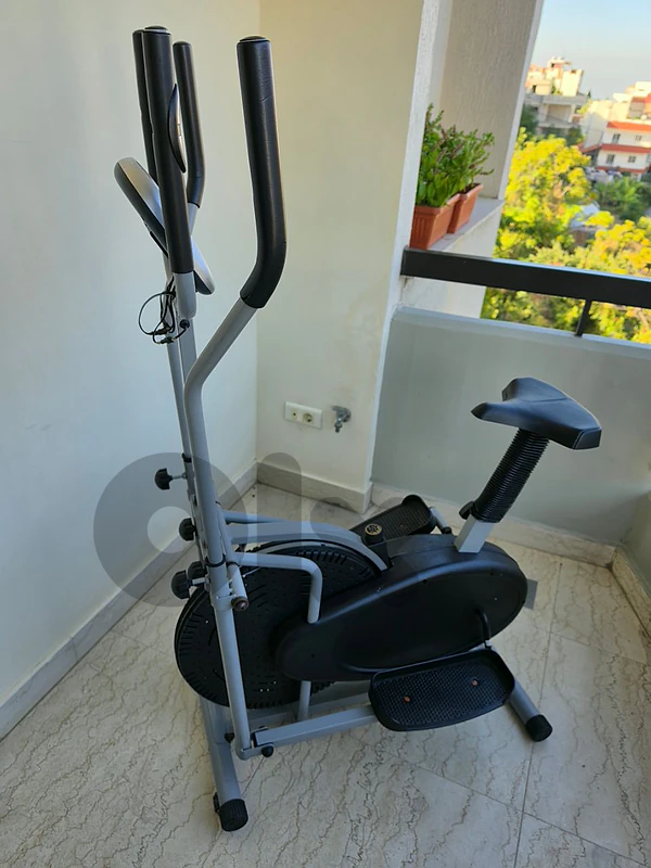 2-in-1 Elliptical Cross Trainer and Exercise Bike