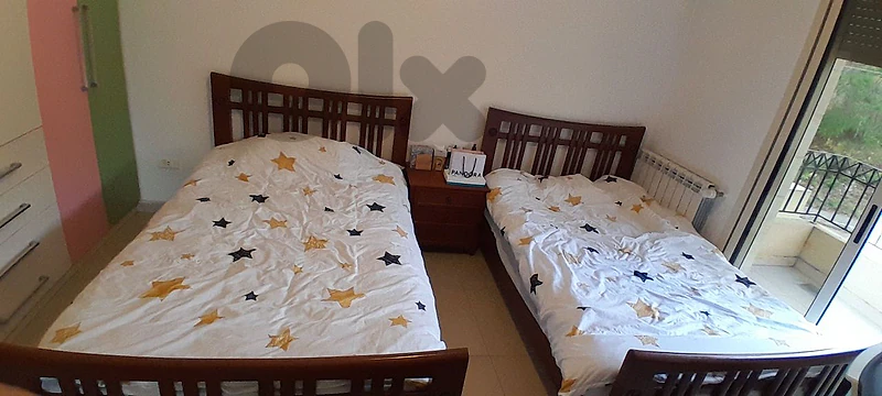 Selling bed set