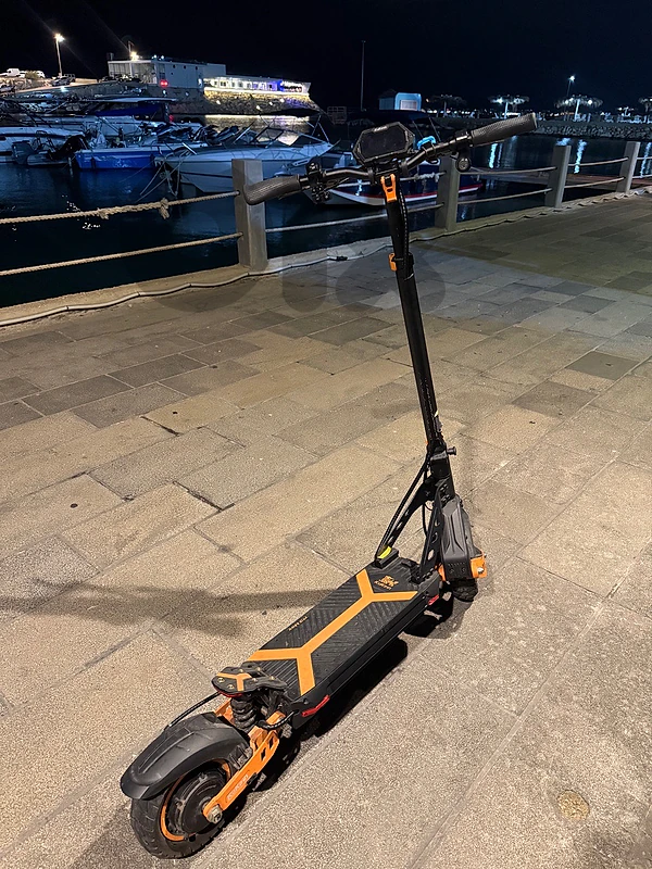 kukirin g2 max electric scooter