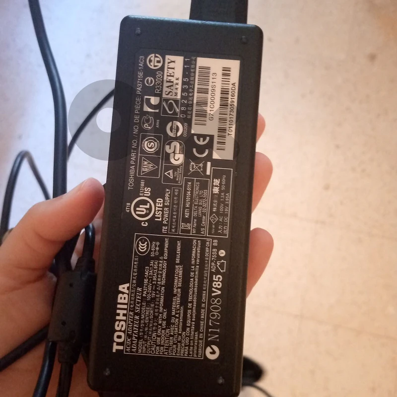 Charger for Toshiba laptop