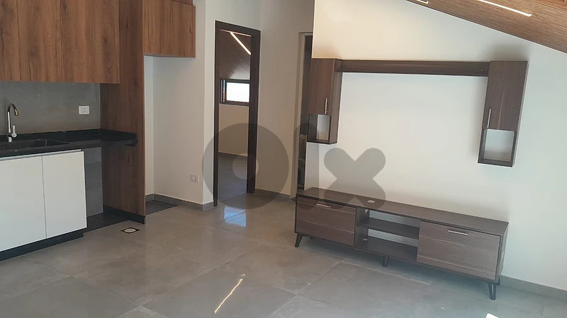 GM536AJ - Rooftop for rent in Sabtieh - رووف توب للإيجار في السبتية