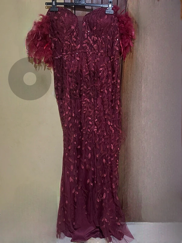 Red Dress can be worn by 0XL and 1XL women