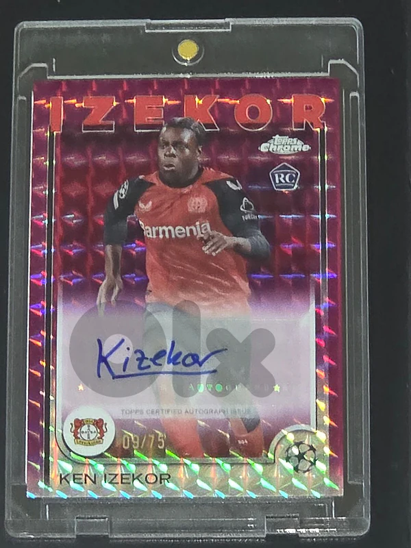 Topps Chrome UEFA Ken Izekor Magenta Lava Refractor Auto /75 RC
