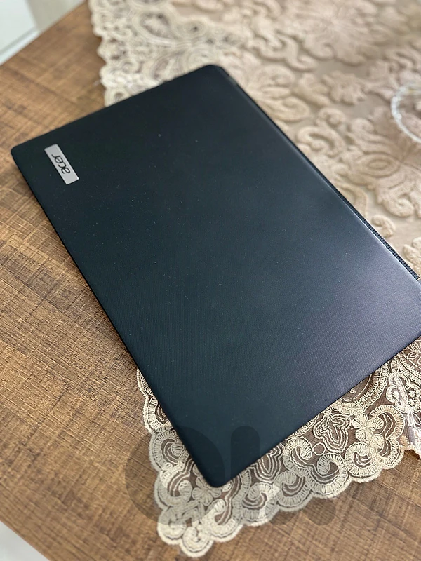 Acer TravelMate P2 Laptop | TMP215-52 | Black Acer TravelMate P2 Laptop | TMP215-52 | Black