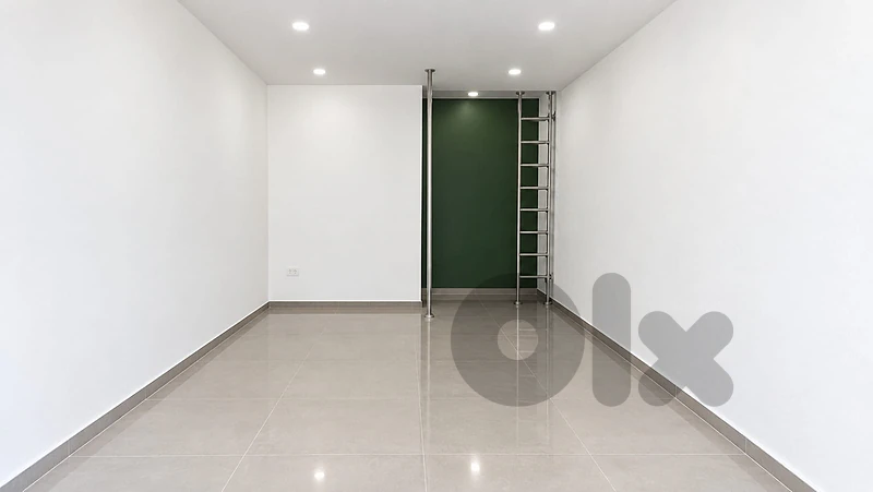 Shop for rent in Achrafieh Sursock محل للإيجار في الأشرفية - سرسق