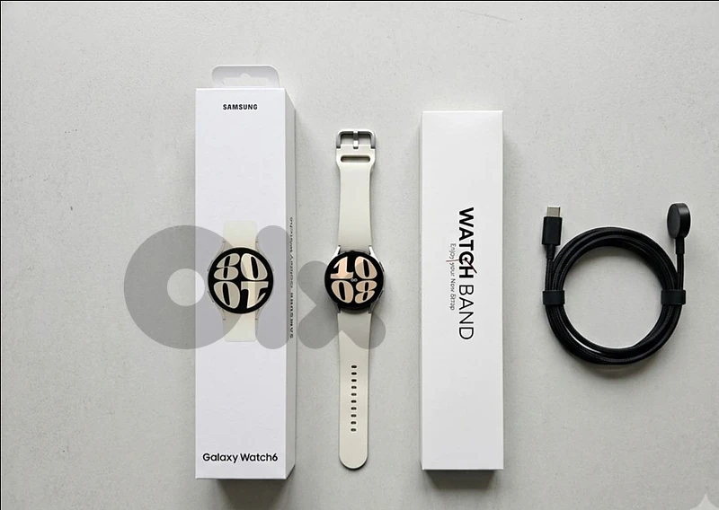 Galaxy Watch 6 40mm (Gold) - Perfect Condition