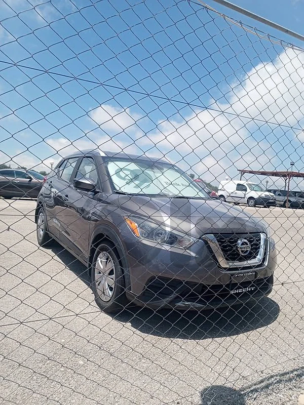 Nissan kicks sv 2Wd 2019