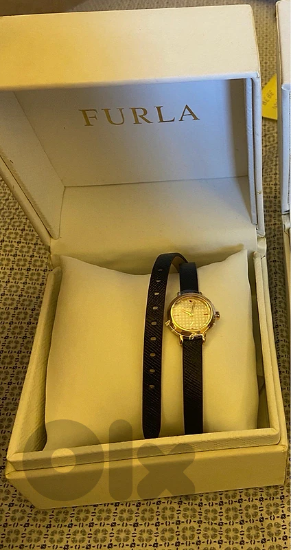 Furla Mini Shape Round Case Watch