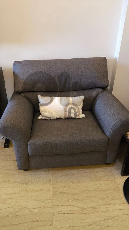 Living room for sale