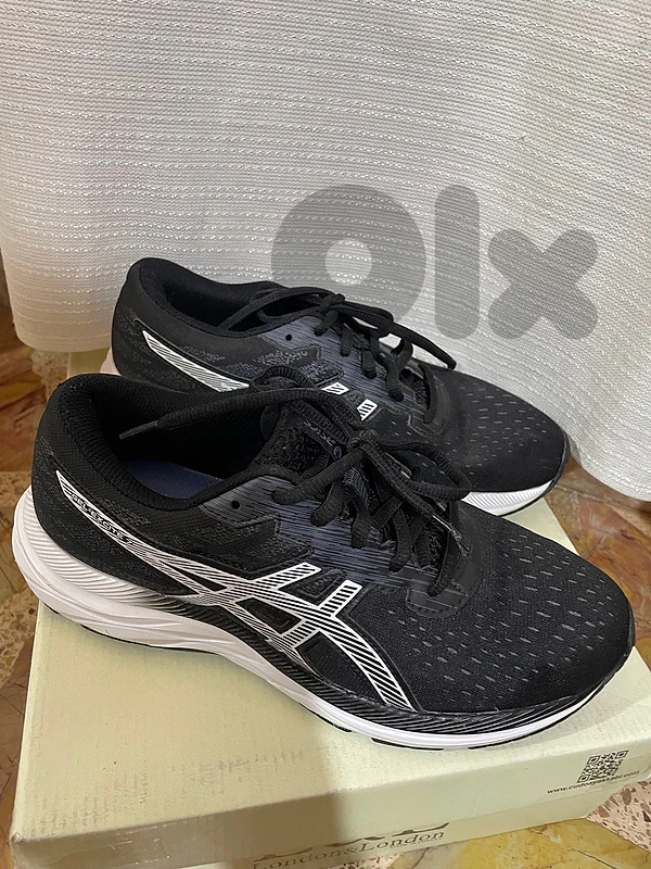 Black Asics