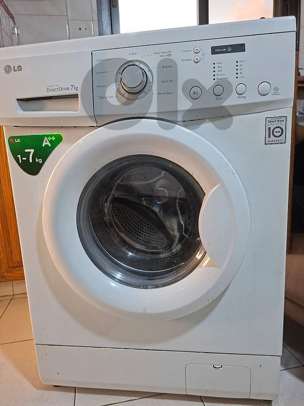 غسالة LG للبيع. LG washing machine for sale