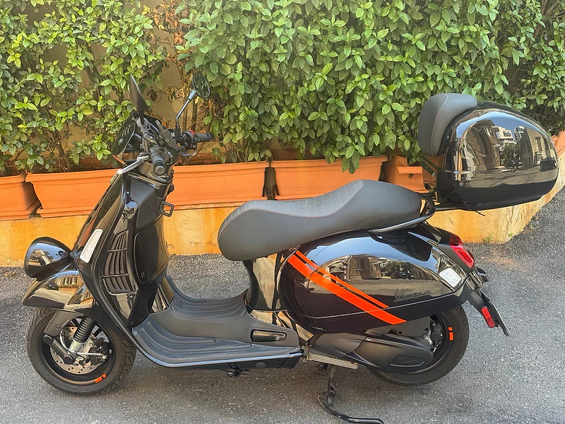 Vespa 300 GTV