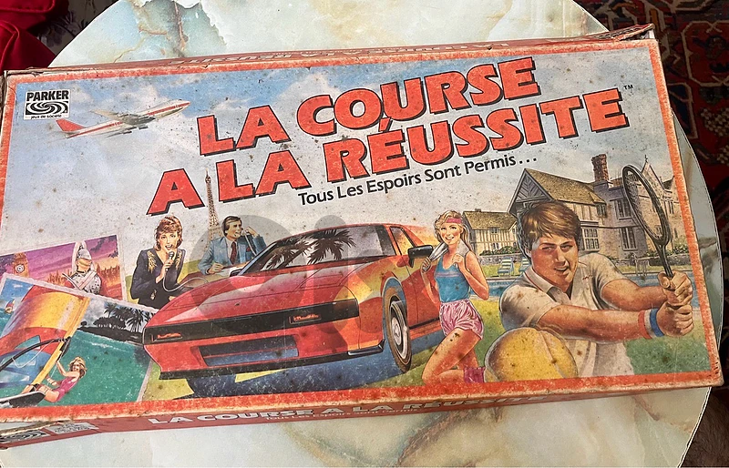 Jeu de société rétro classique « La Course à la Réussite »