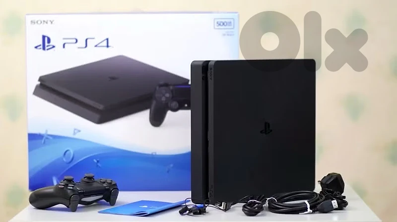 Ps4 slim 500Gb معدلة مع 15 لعبة