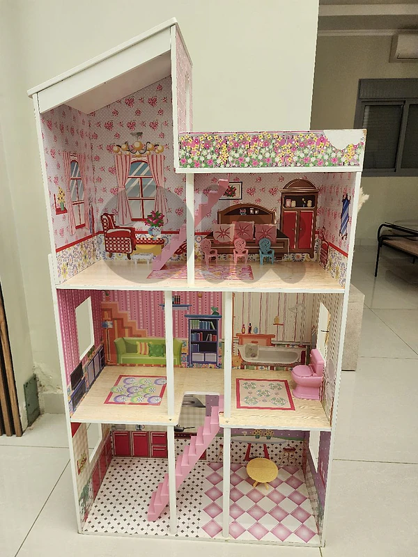 barbie house بيت باربي barbie house بيت باربي