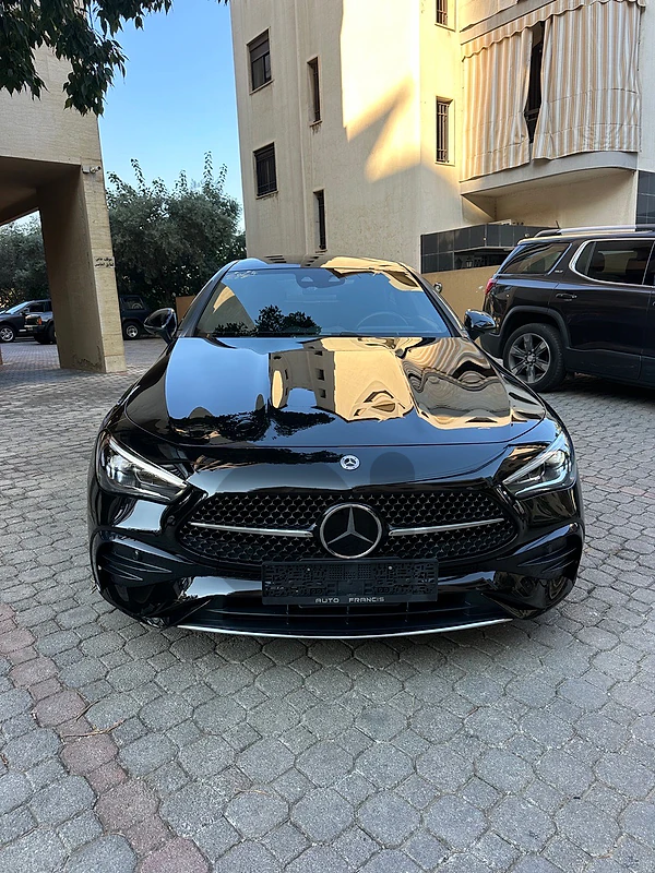 Mercedes CLE 300 AMG-line 4matic 2024 black on black