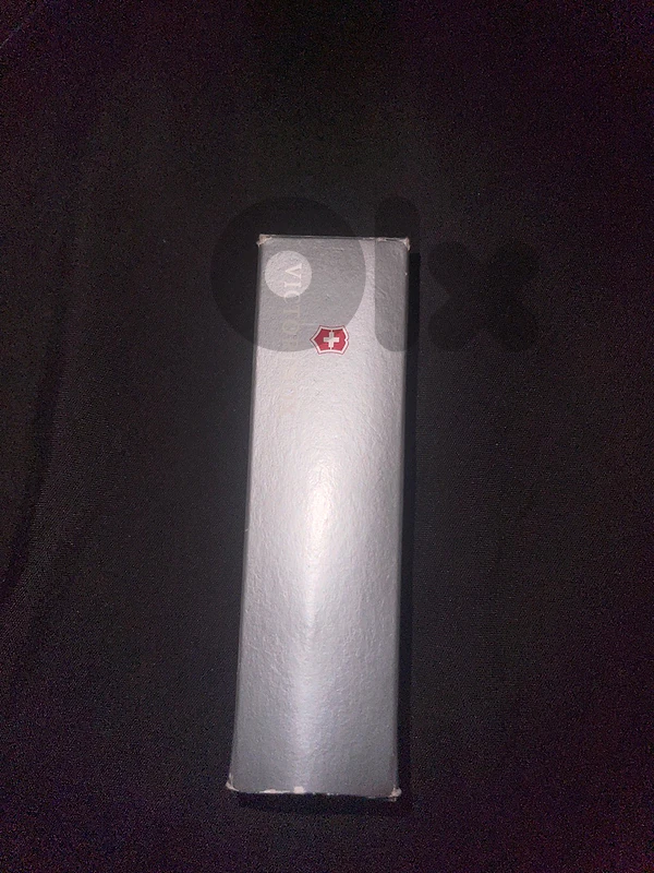 * Victorinox Huntsman Swiss Army Knife (Article 1.3713)