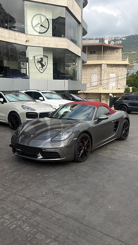 PORSCHE BOXSTER 718 S - 24,000 KM ONLY PORSCHE BEIRUT PORSCHE BOXSTER 718 S - 24,000 KM ONLY PORSCHE BEIRUT