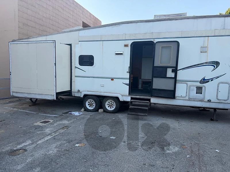 Caravan 12m