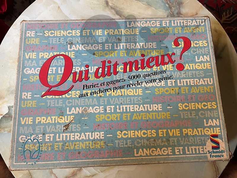 Jeu de société vintage « Qui dit mieux ? »