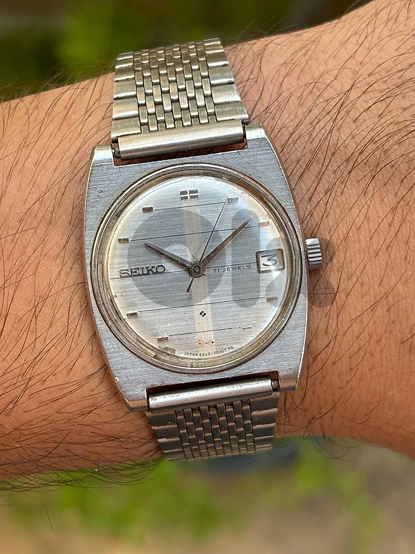 Vintage RARE 1968 SEIKO SKYLINER Manual Wind 21 Jewels Cal. 6222