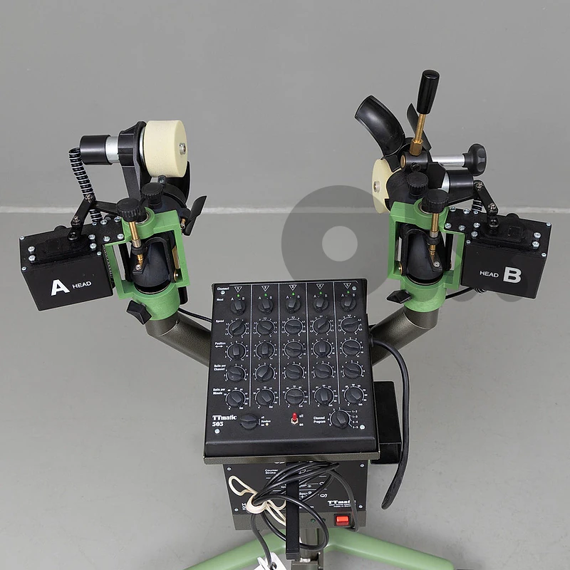 TTmatic 505 ping pong robot