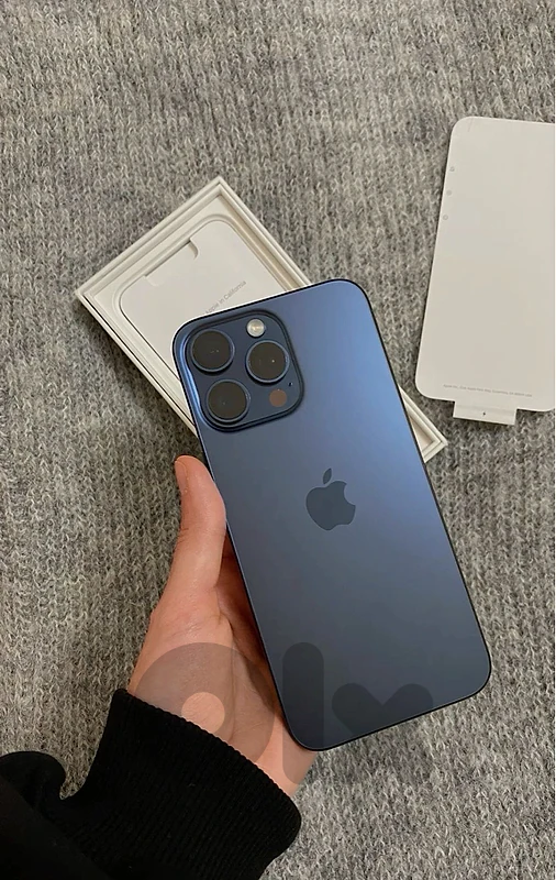 iphone 15 pro max bat 86%