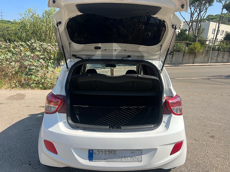 Hyundai I10 2015 grand i10